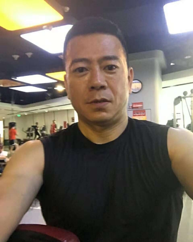 宁静致远的第二张照片--九龙交友中心