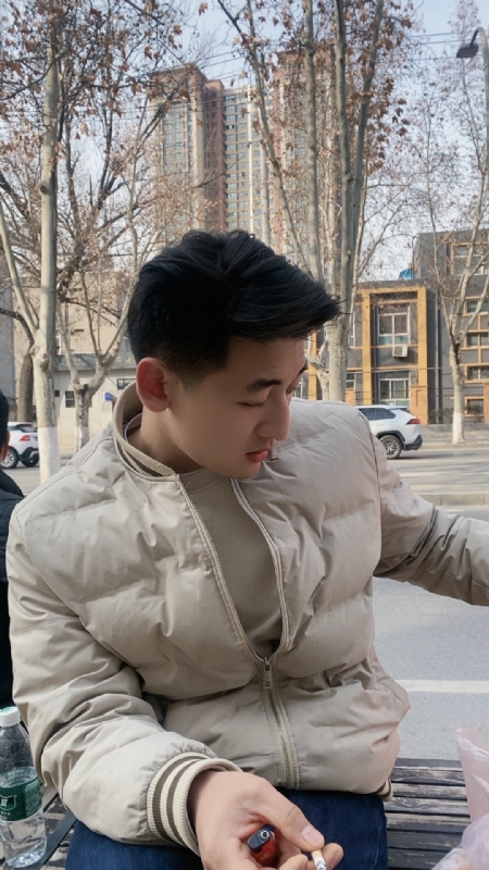 liyifan的第一张照片--九龙交友中心