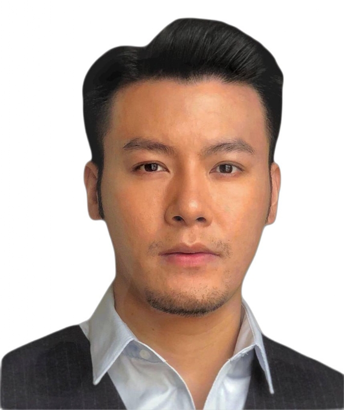 怀揣梦想的第一张照片--九龙交友中心