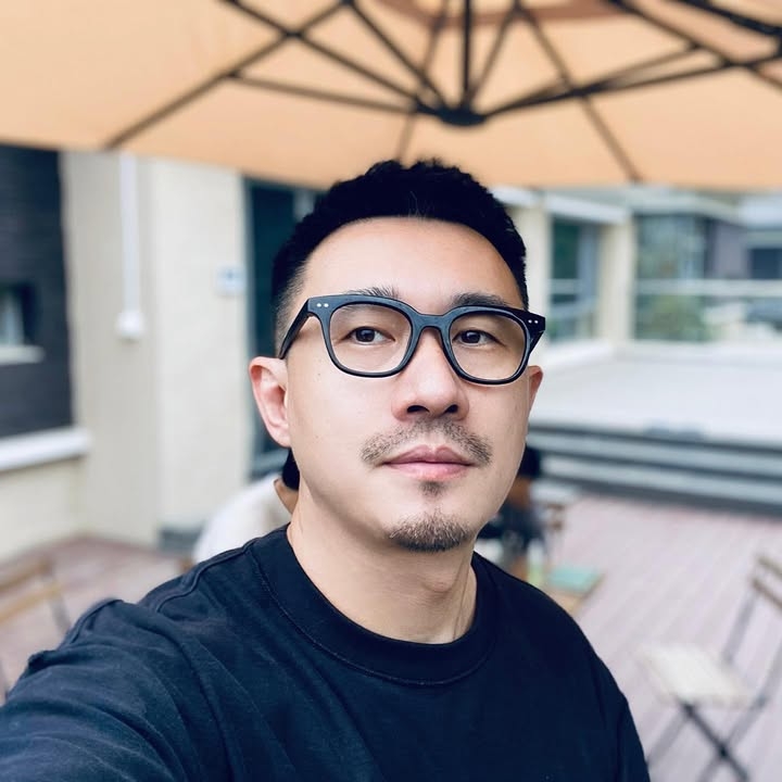 Evanc的第一张照片--九龙交友中心