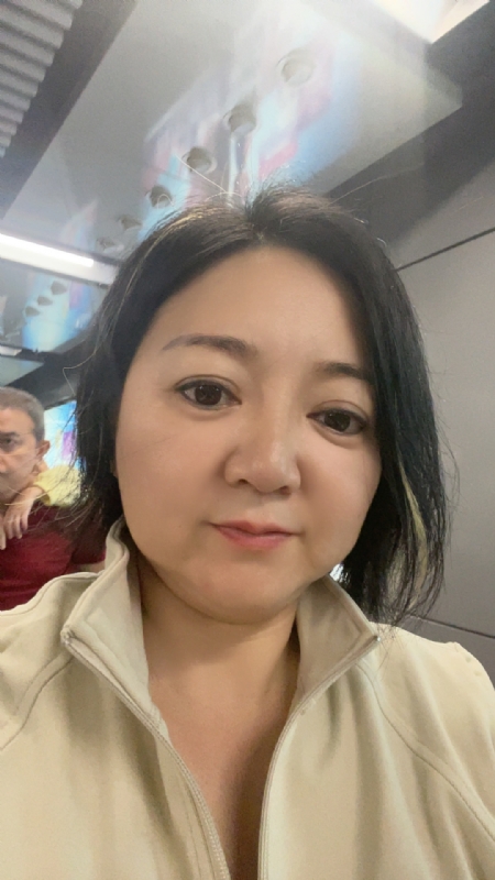 Carry的第一张照片--九龙交友中心